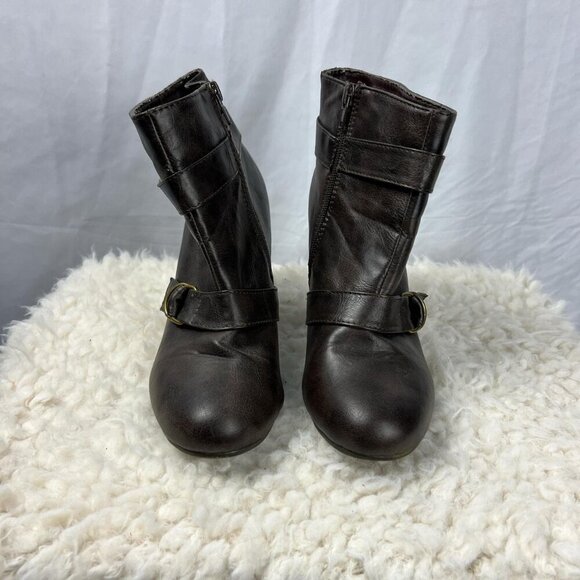 Sonoma Brown Heeled Ankle Boots - Picture 2 of 8